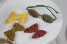 Load image into Gallery viewer, The Round Vintage Children&#39;s Sunnies
